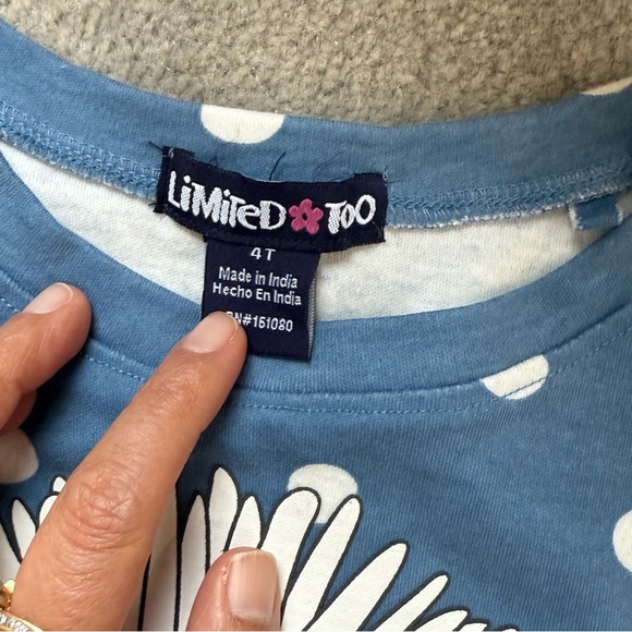 Toddler Girl 2-Piece Sweatshirt Set Size 4T Minnie Mouse & Limited Too Pullover - Picture 9 of 9